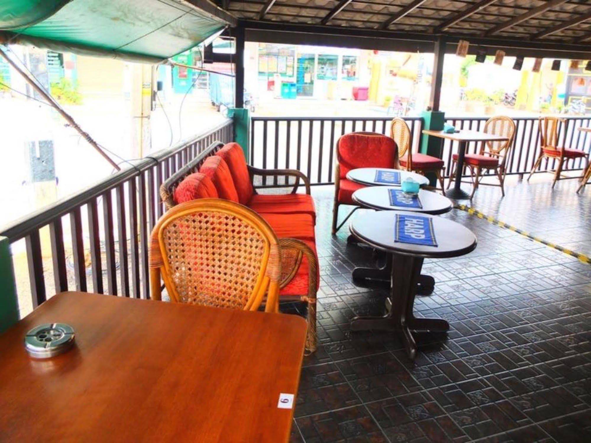 The Caddy Shack Inn