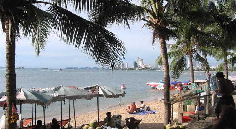 AA Hotel Pattaya