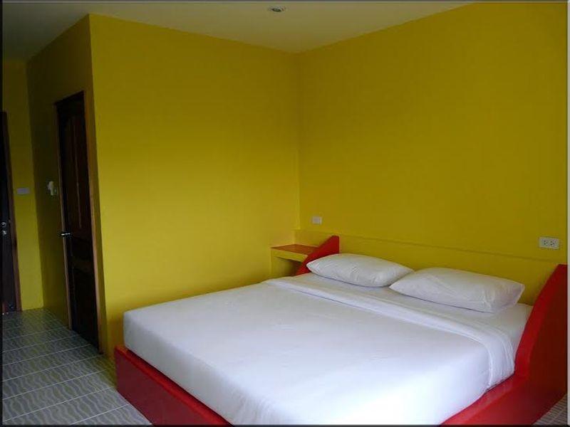 Happy Bou Jomtien Guesthouse