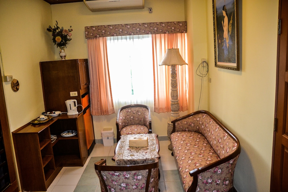 Anna Residence