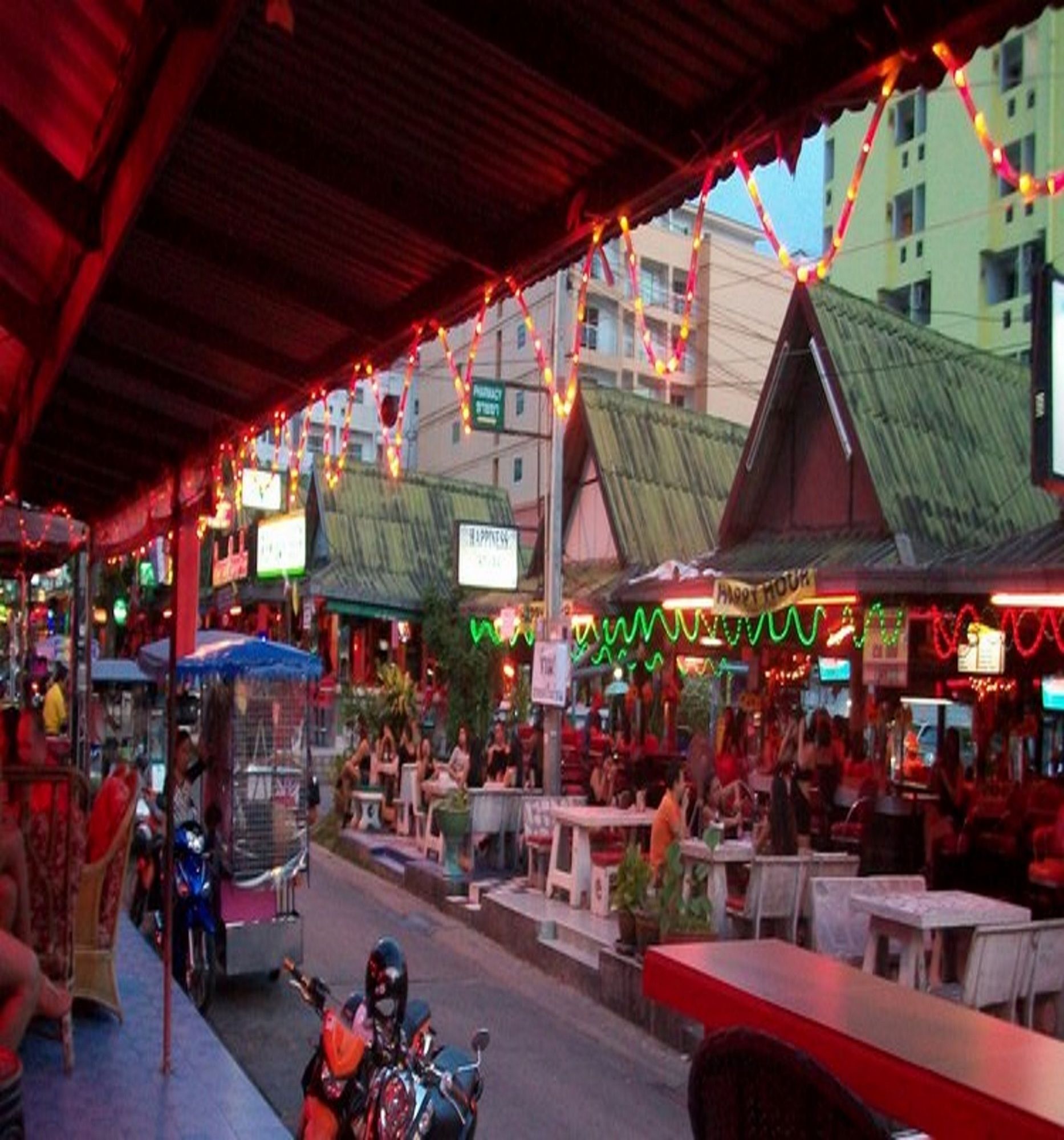 Arya Inn Pattaya Beach Hotel