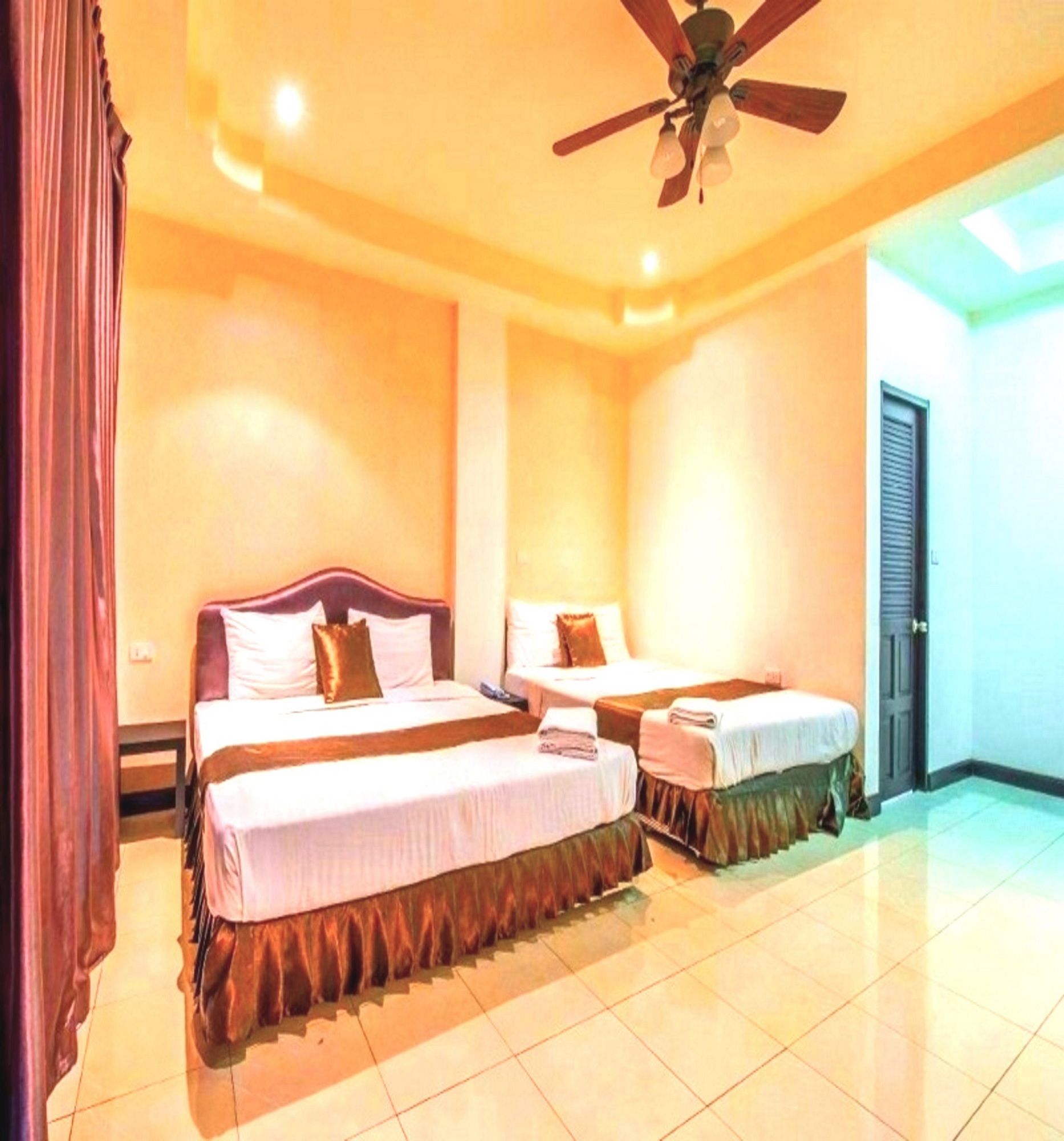 Arya Inn Pattaya Beach Hotel