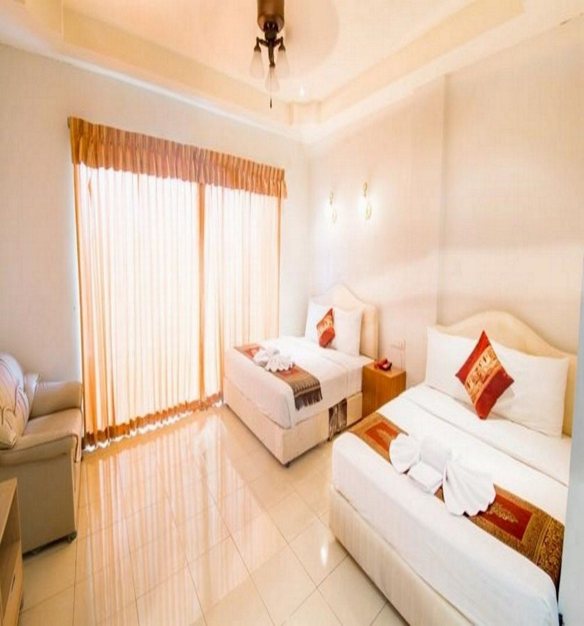 Arya Inn Pattaya Beach Hotel