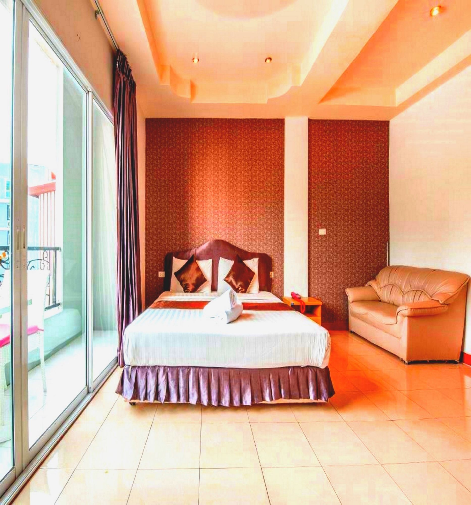 Arya Inn Pattaya Beach Hotel