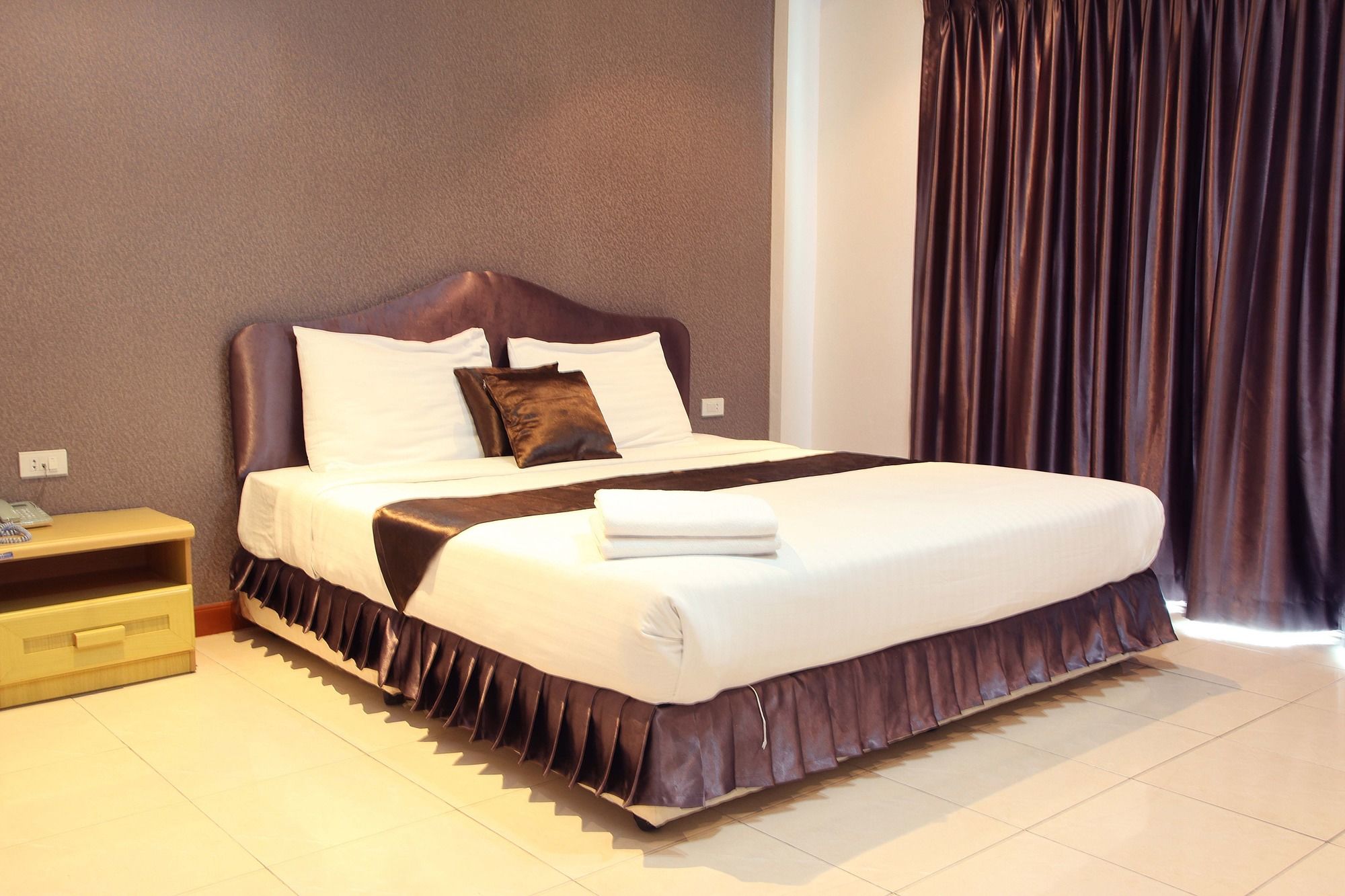 Arya Inn Pattaya Beach Hotel