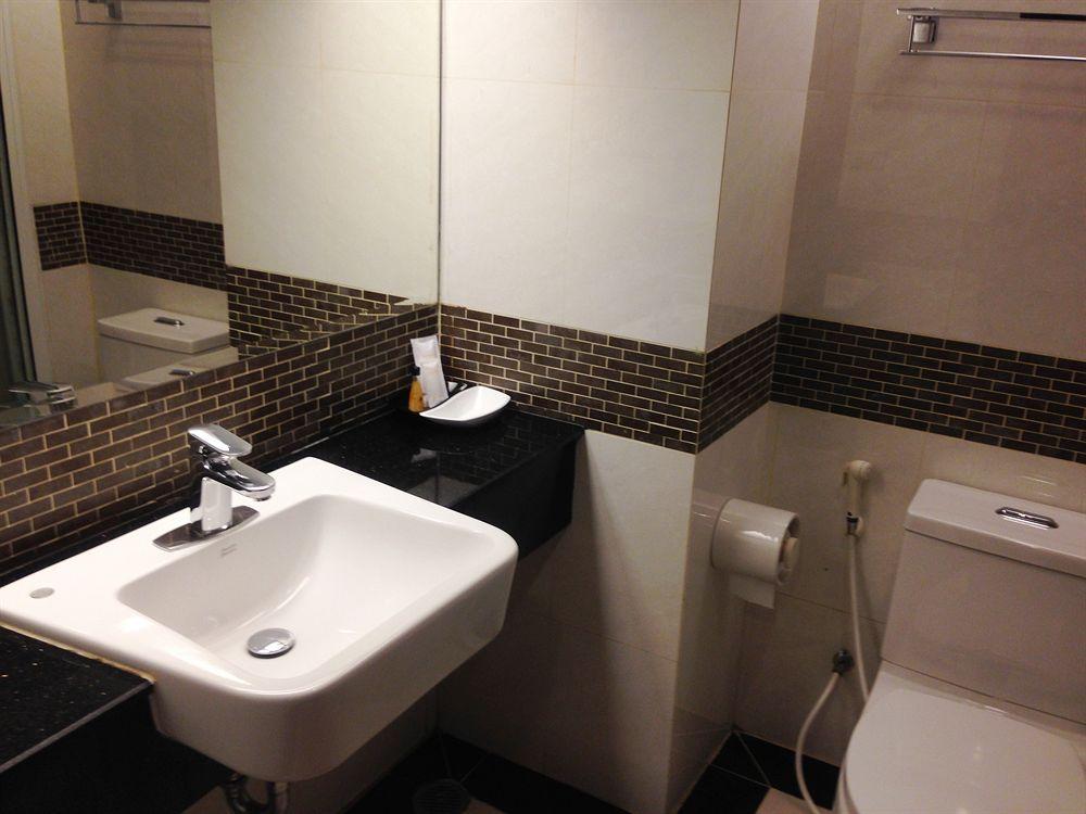 August Suites