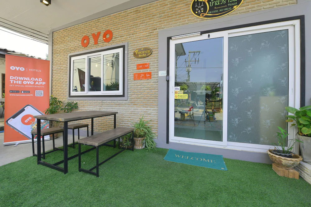 Baan Wararin Hostel by OYO Rooms