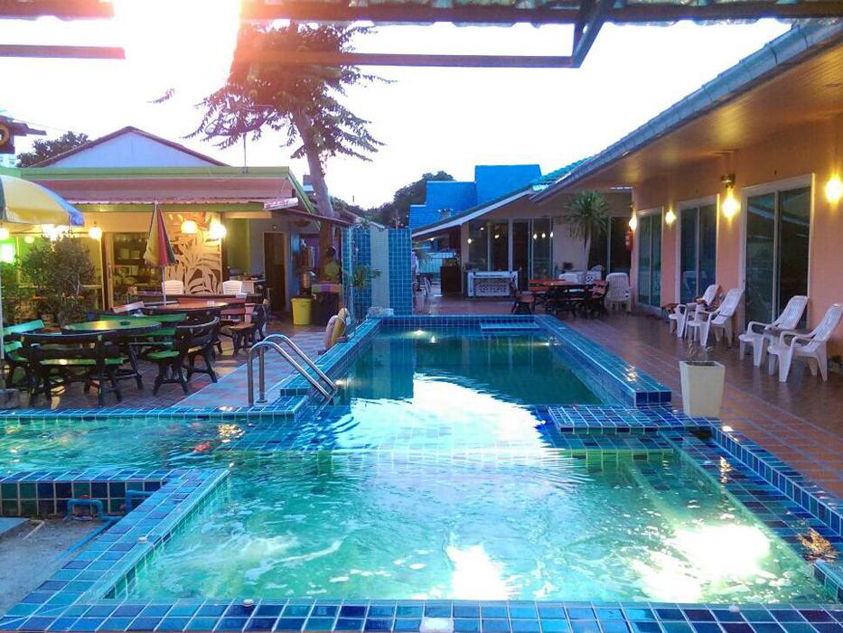 BB House Beach Residences