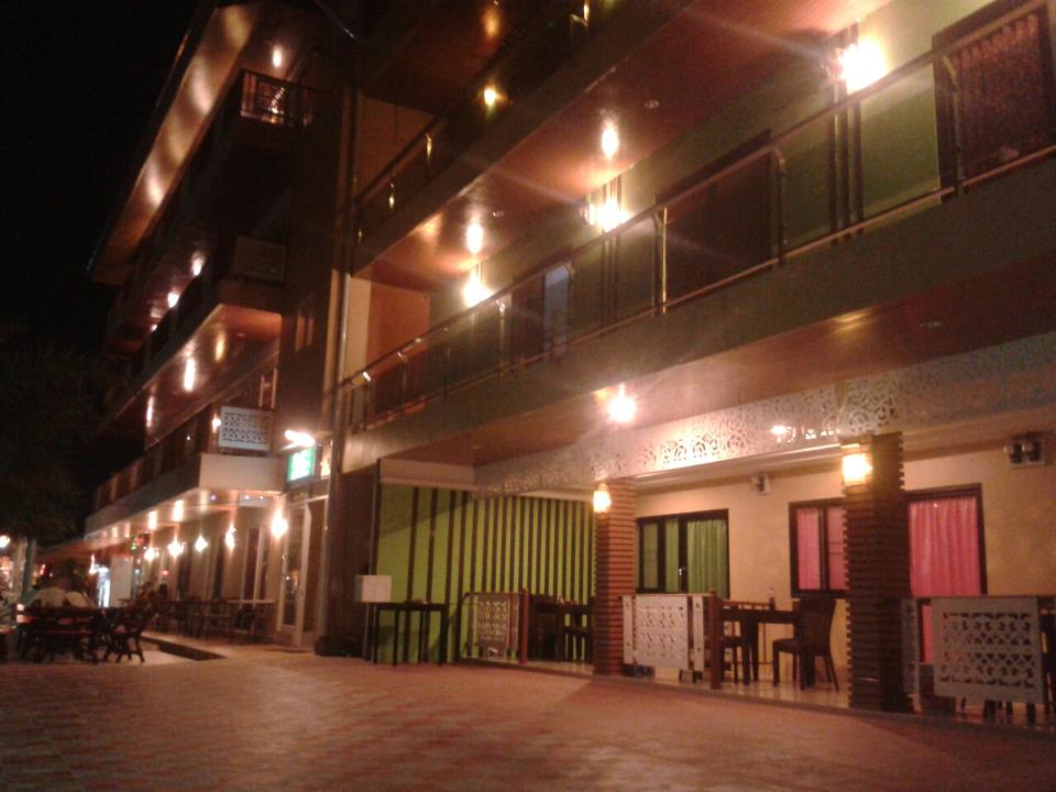 BB House Beach Residences