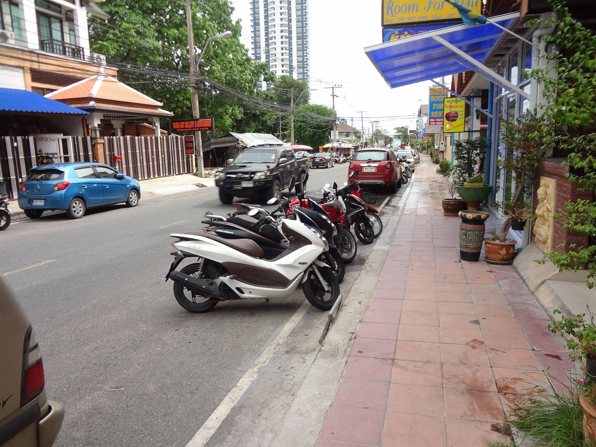 Beach House Pattaya