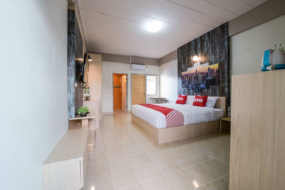 Blue Bed Pattaya Sha By Zuzu