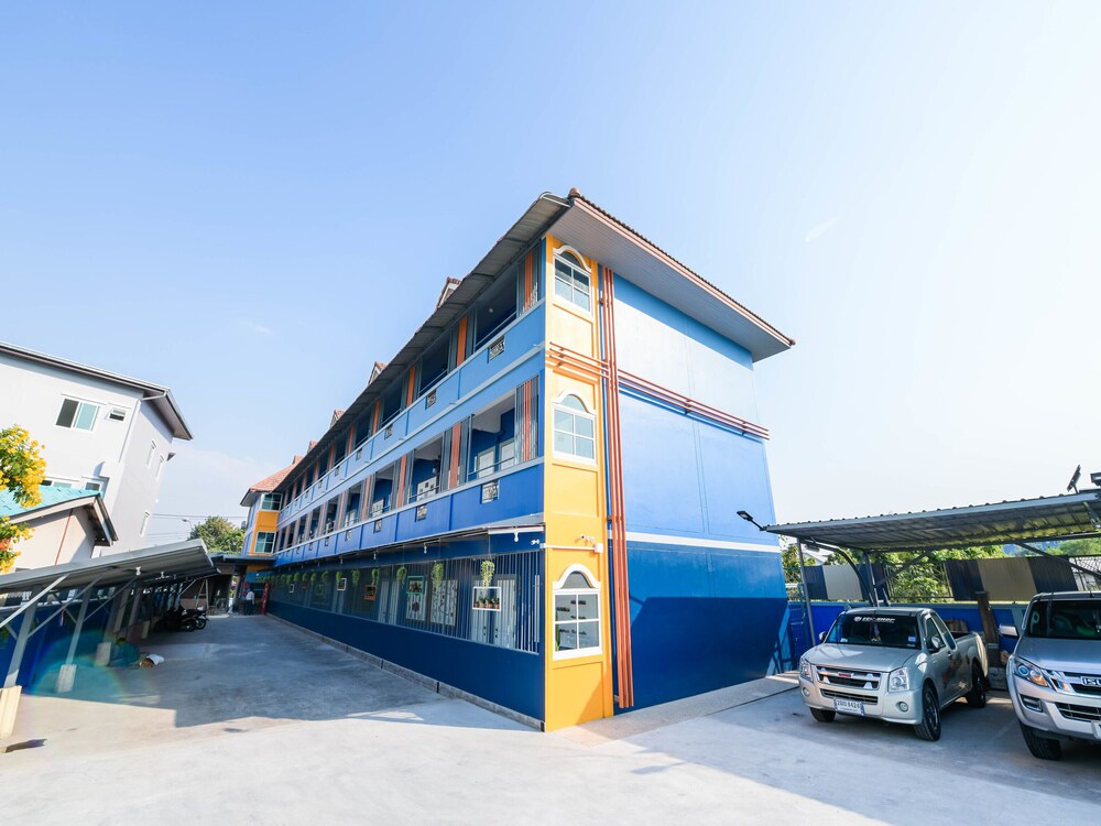 Blue Bed Pattaya Sha By Zuzu