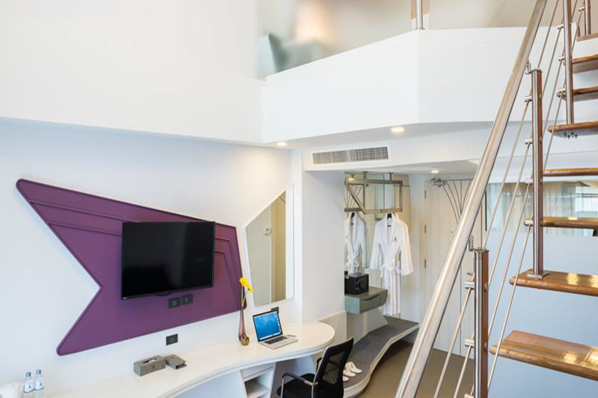 Blue Boat Design Hotel