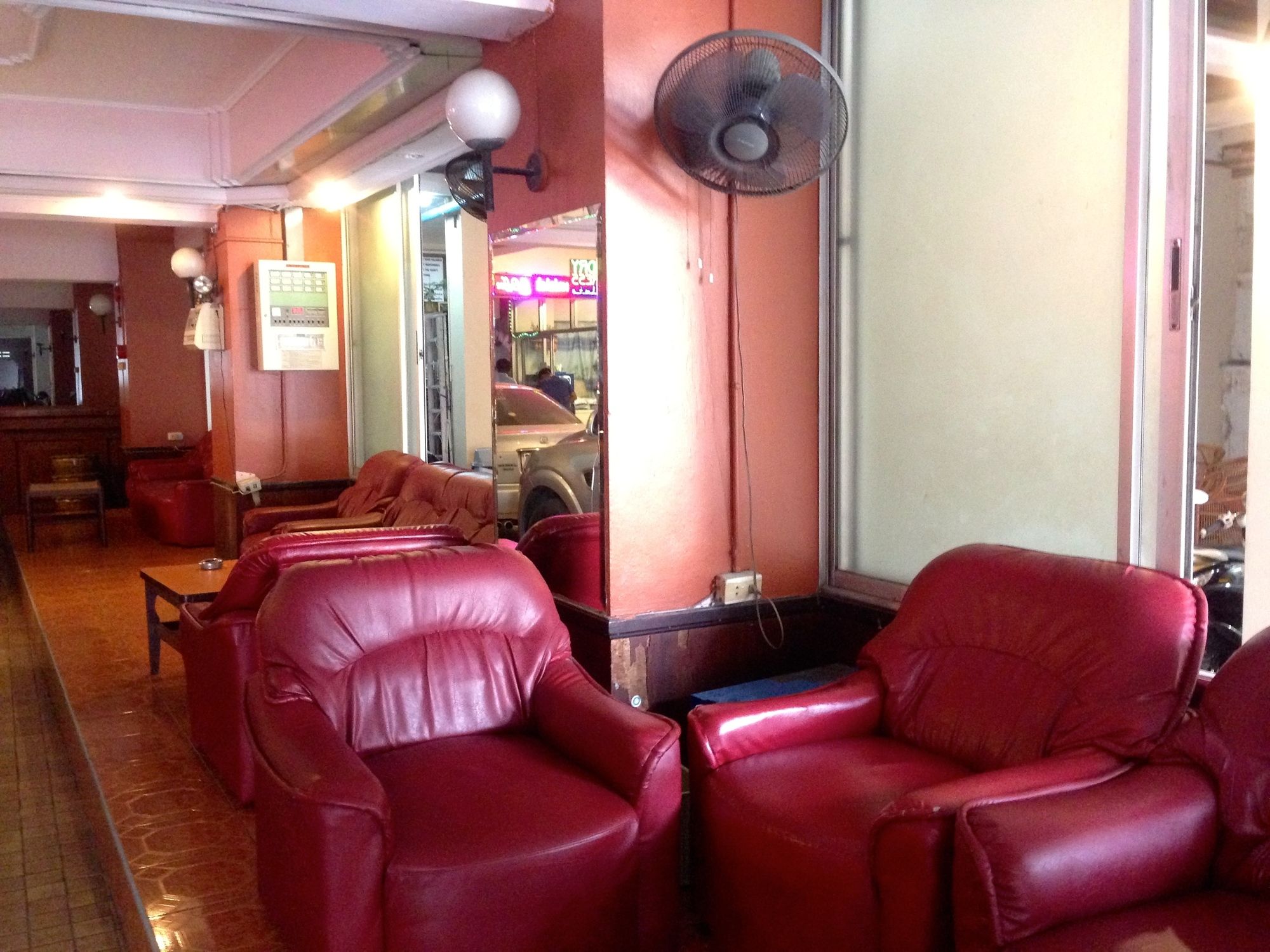 Cherry Hotel