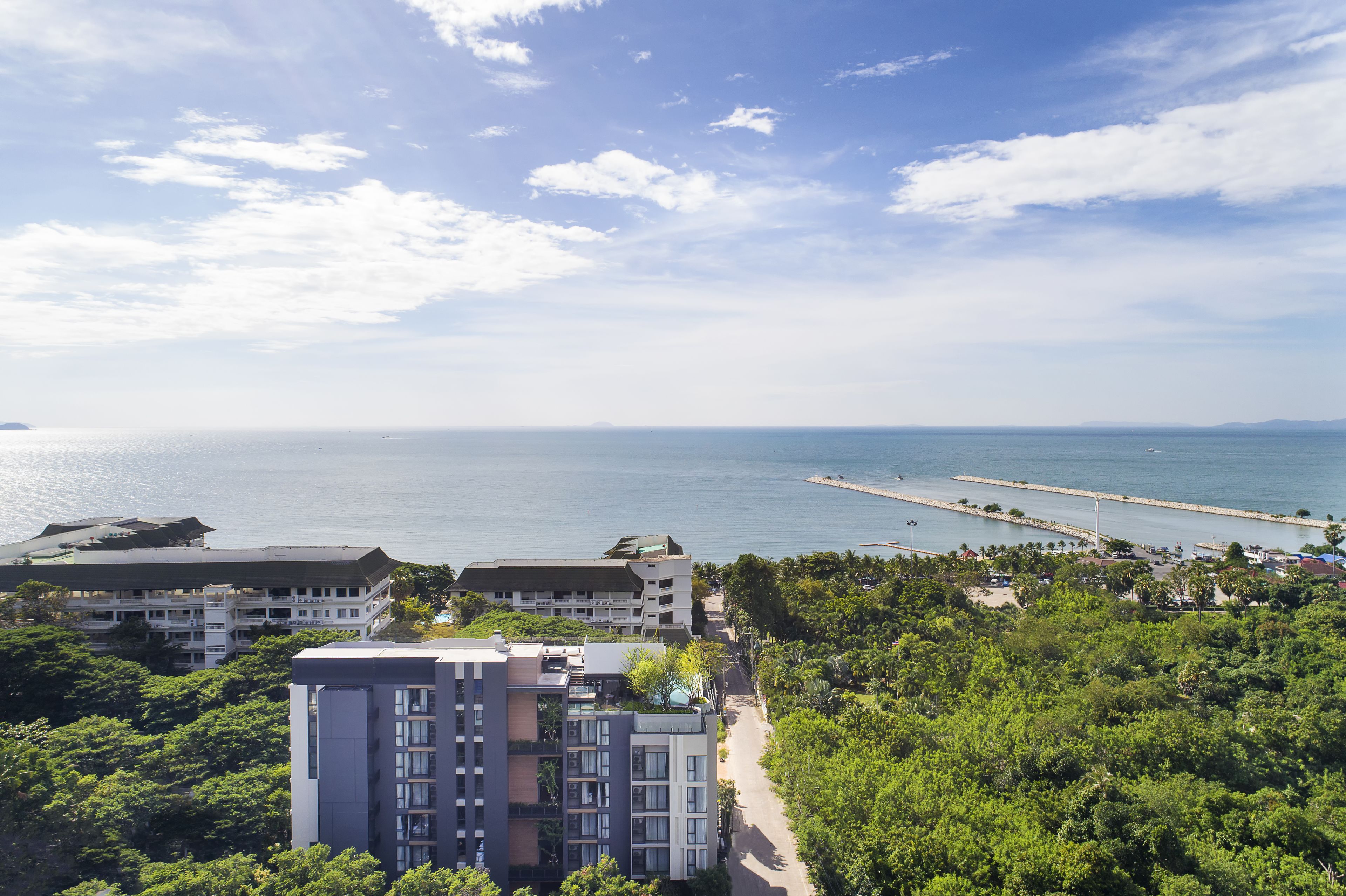 Cross Vibe Pattaya Seaphere