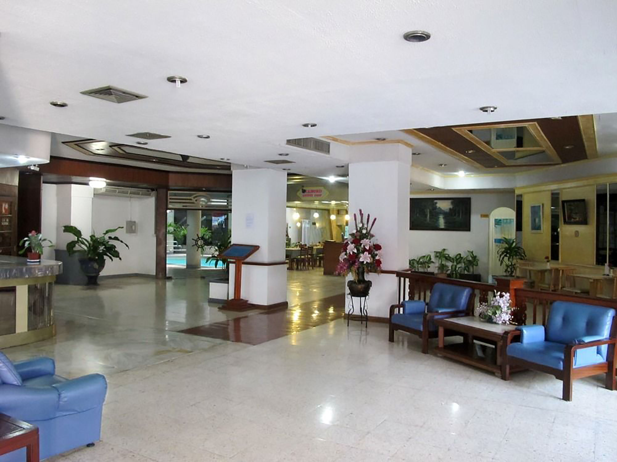Diamond Beach Hotel