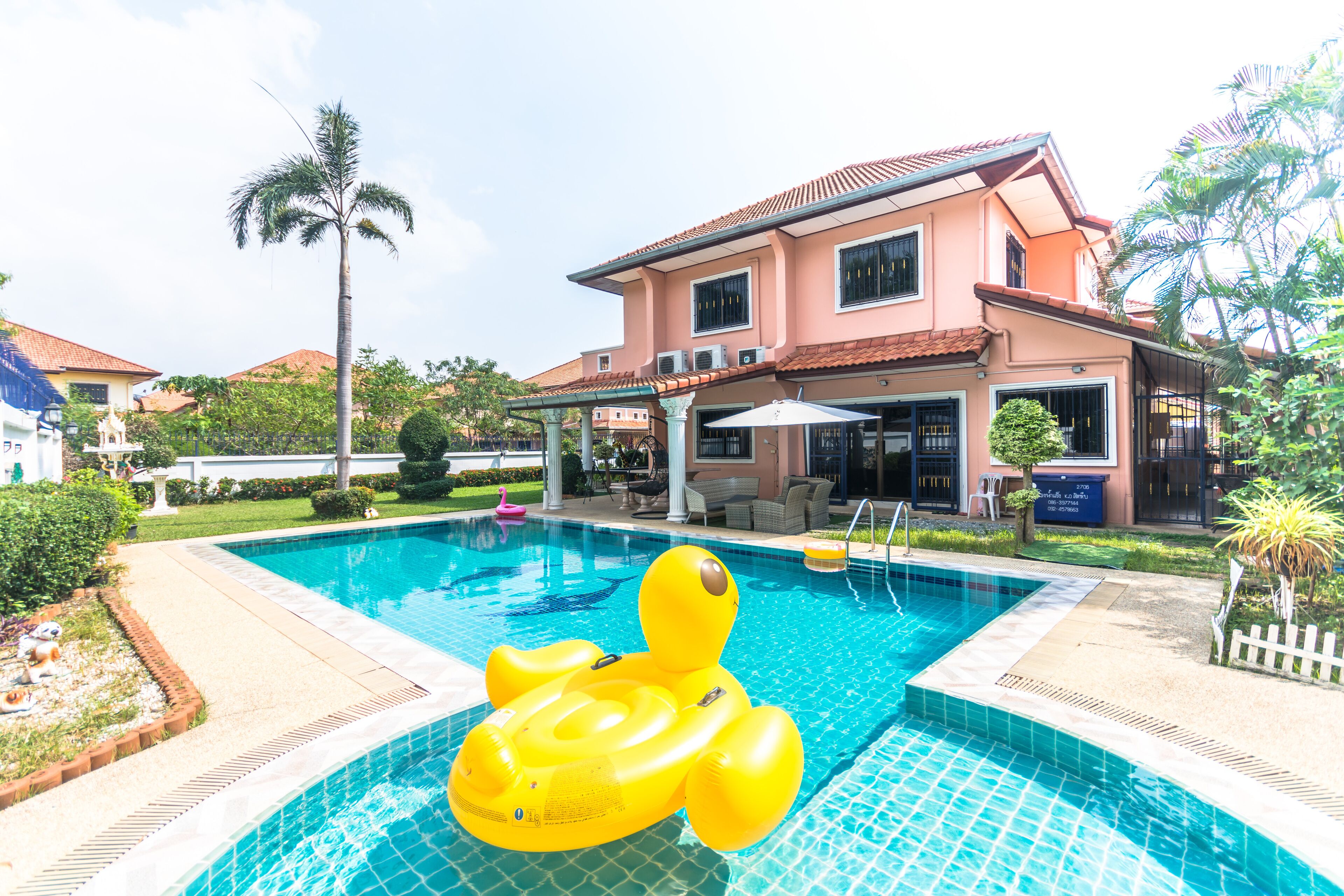D Smile Pool Villa Pattaya