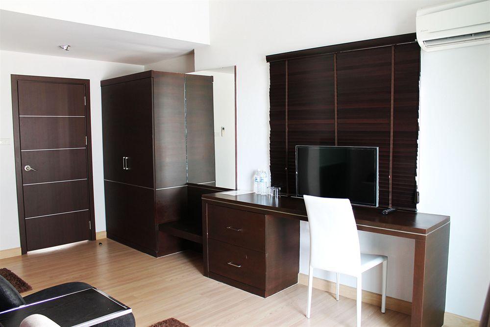 Villa Navin Residence