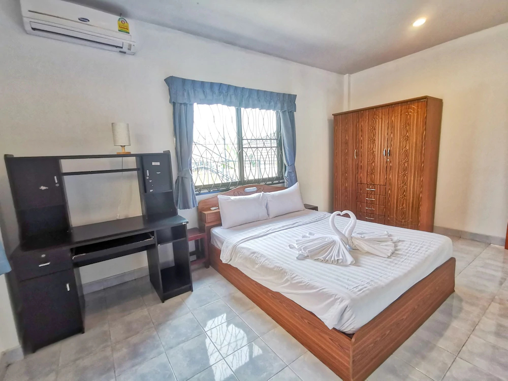 Eakmongkol Villas