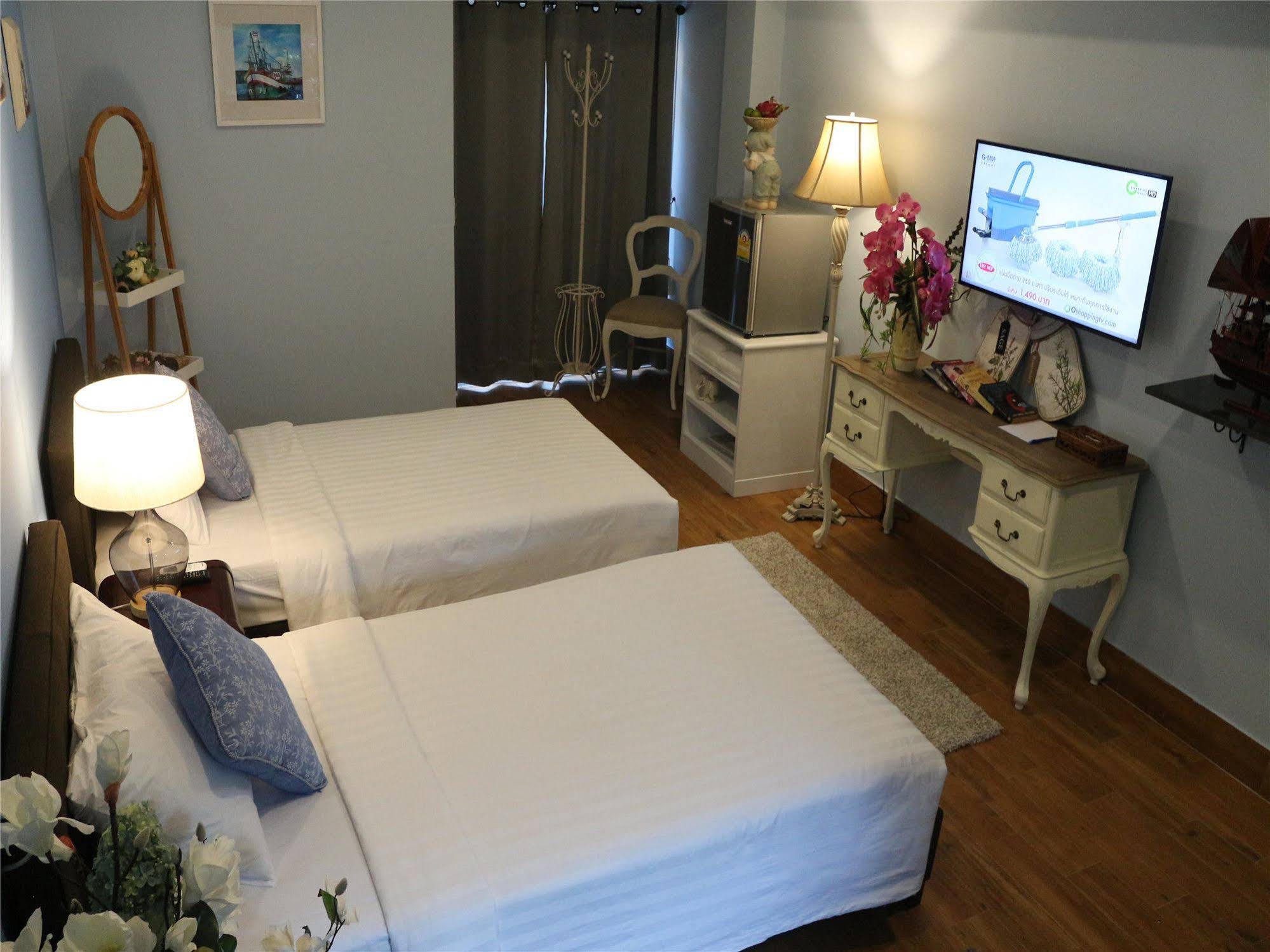 The One Sabai Living
