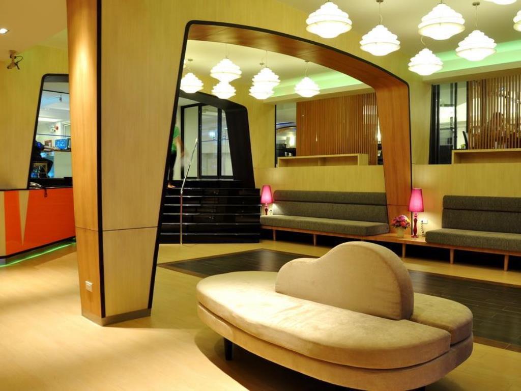 Flipper Lodge