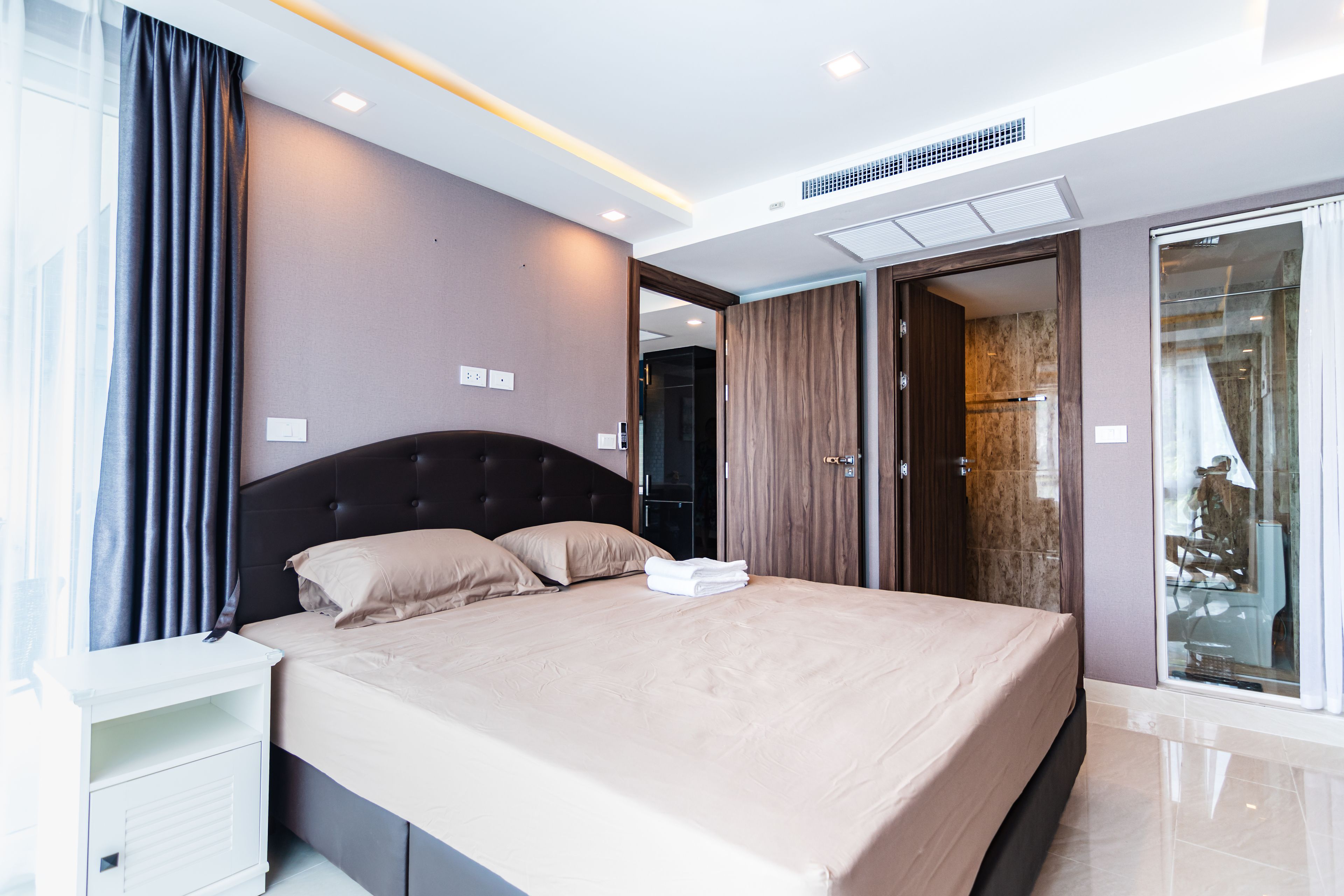 Grand Avenue by Pattaya Holiday