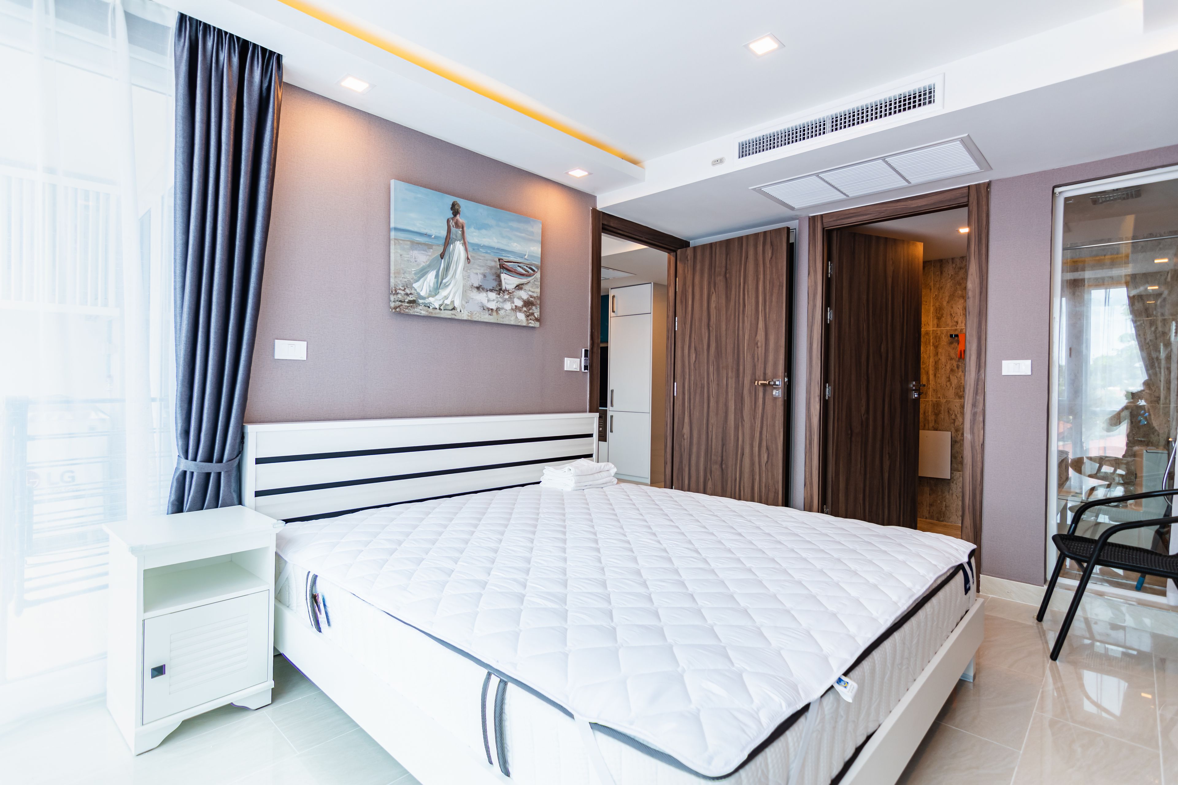 Grand Avenue by Pattaya Holiday