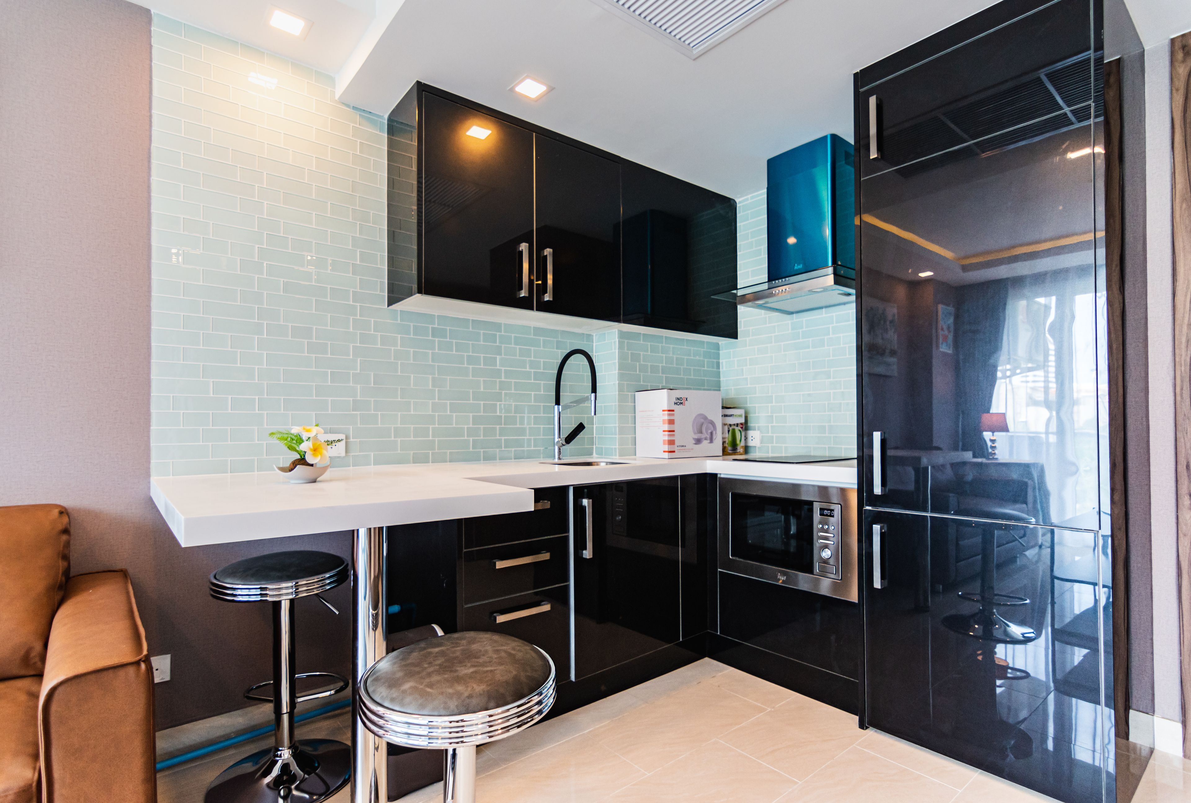 Grand Avenue by Pattaya Holiday