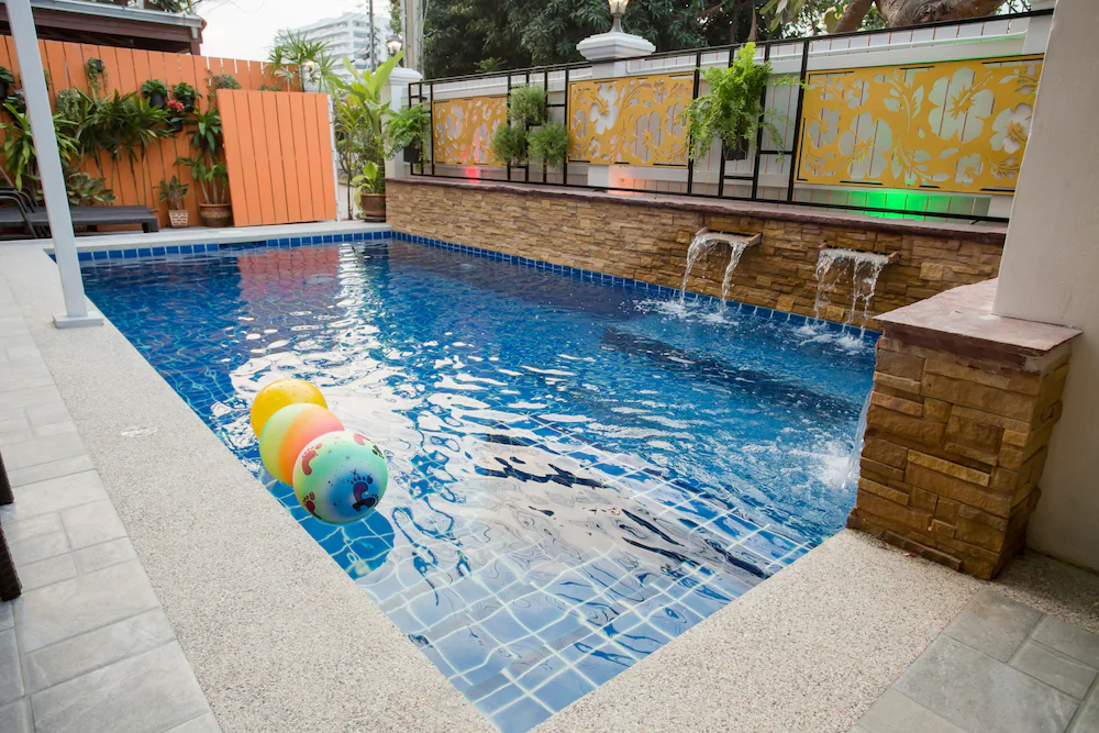 Grand Condo Montra Pool Villa