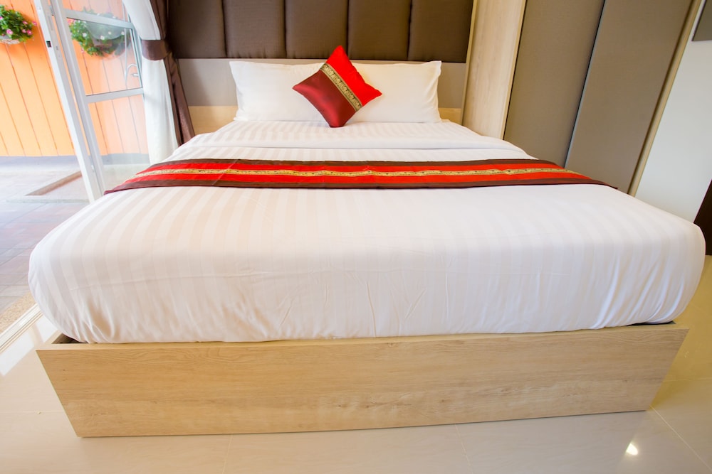 Grand Condo Montra Pool Villa