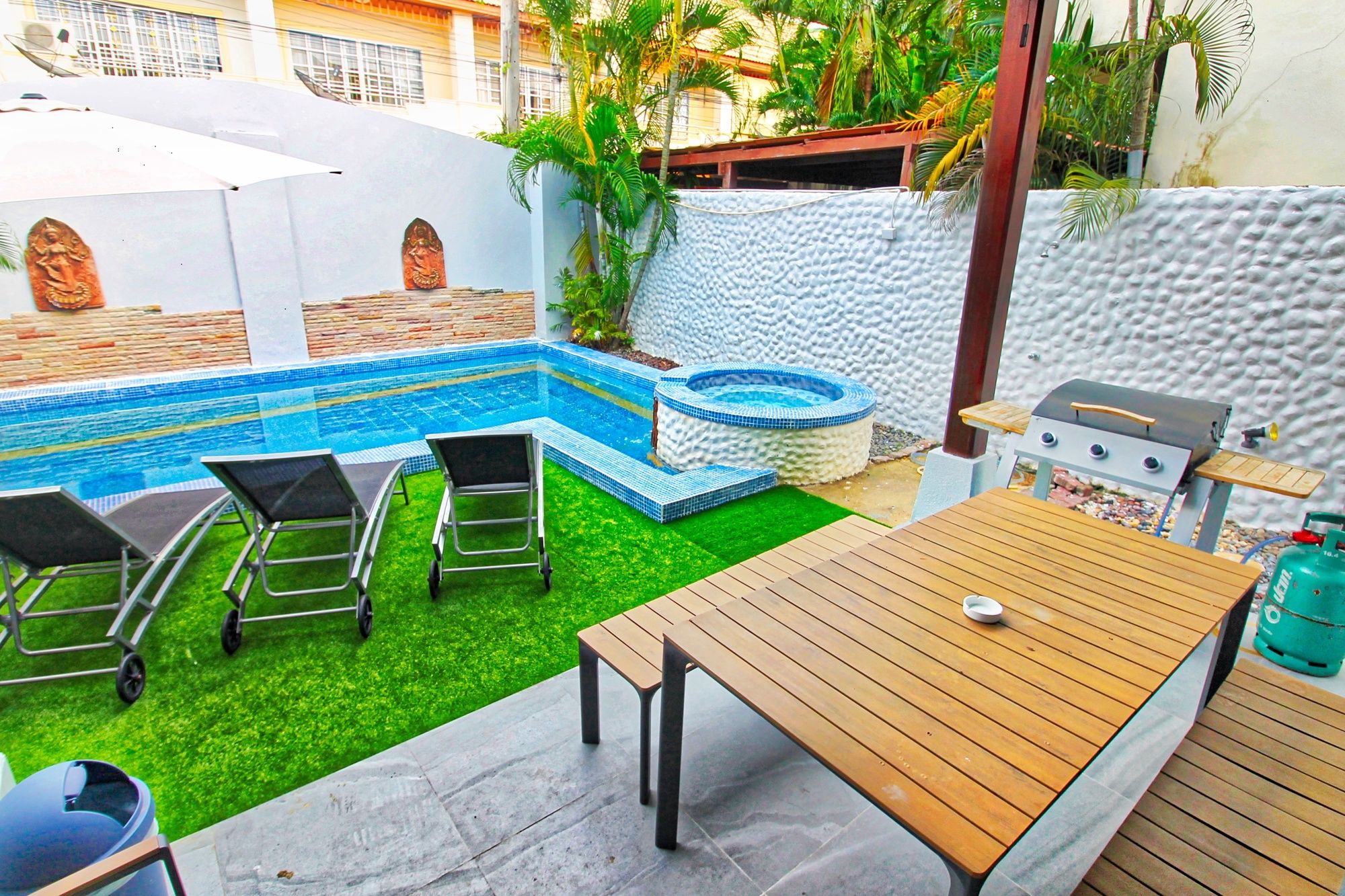 Grande Adam Private Pool Villa