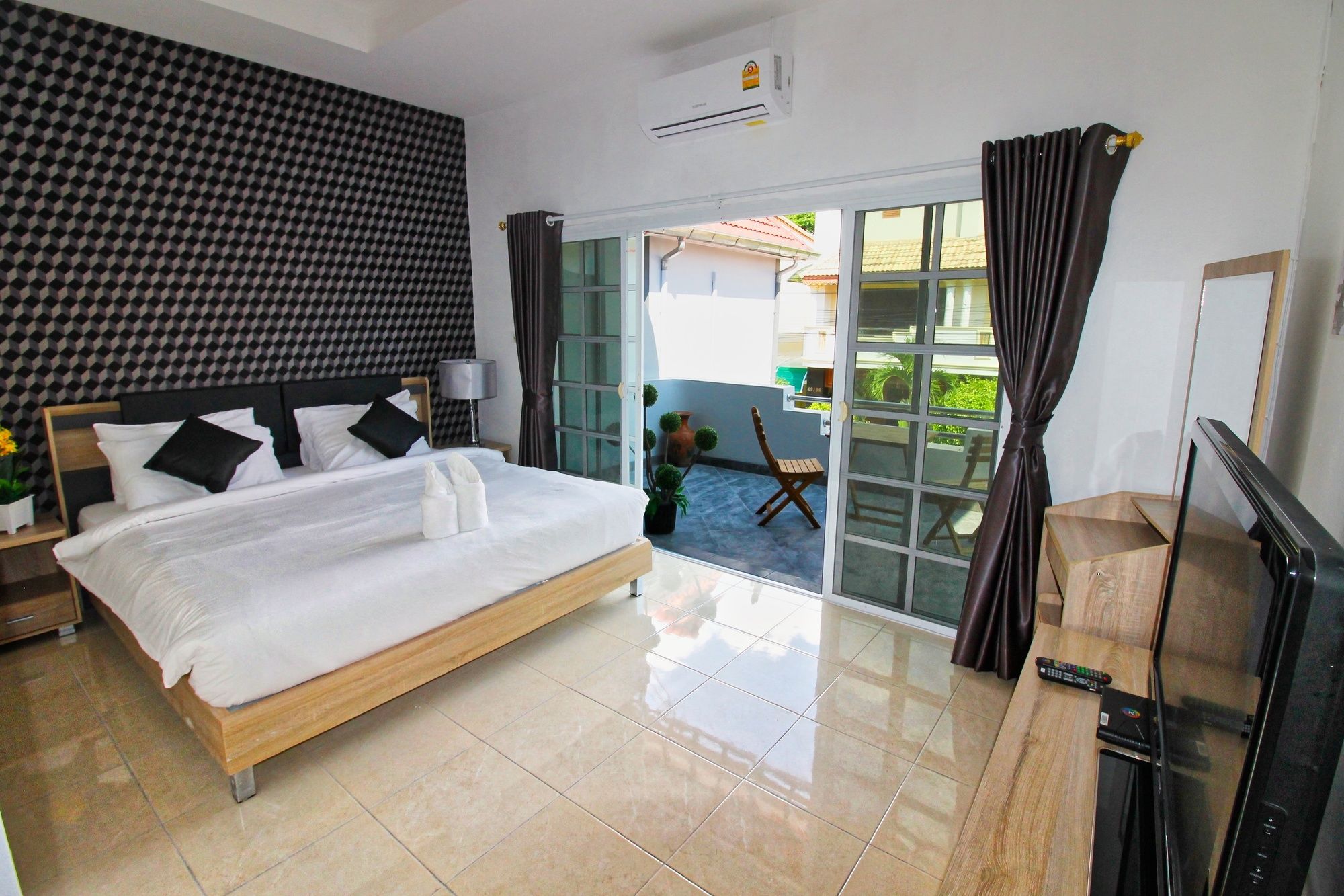 Grande Adam Private Pool Villa