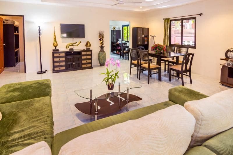 Pattaya Holiday House