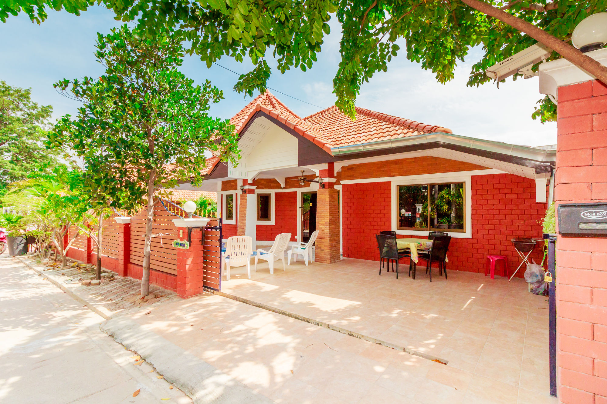 Pattaya Holiday House
