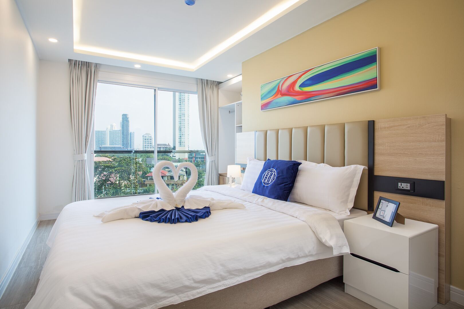 HT9 Hotel