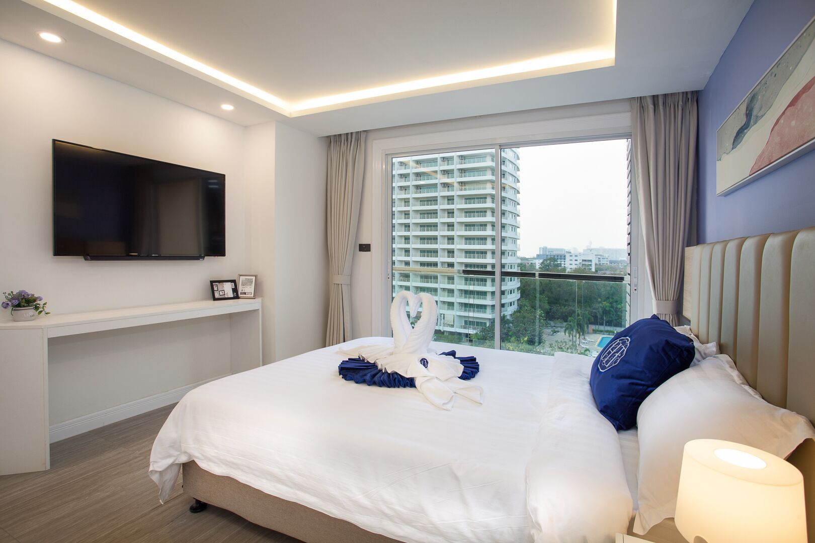 HT9 Hotel