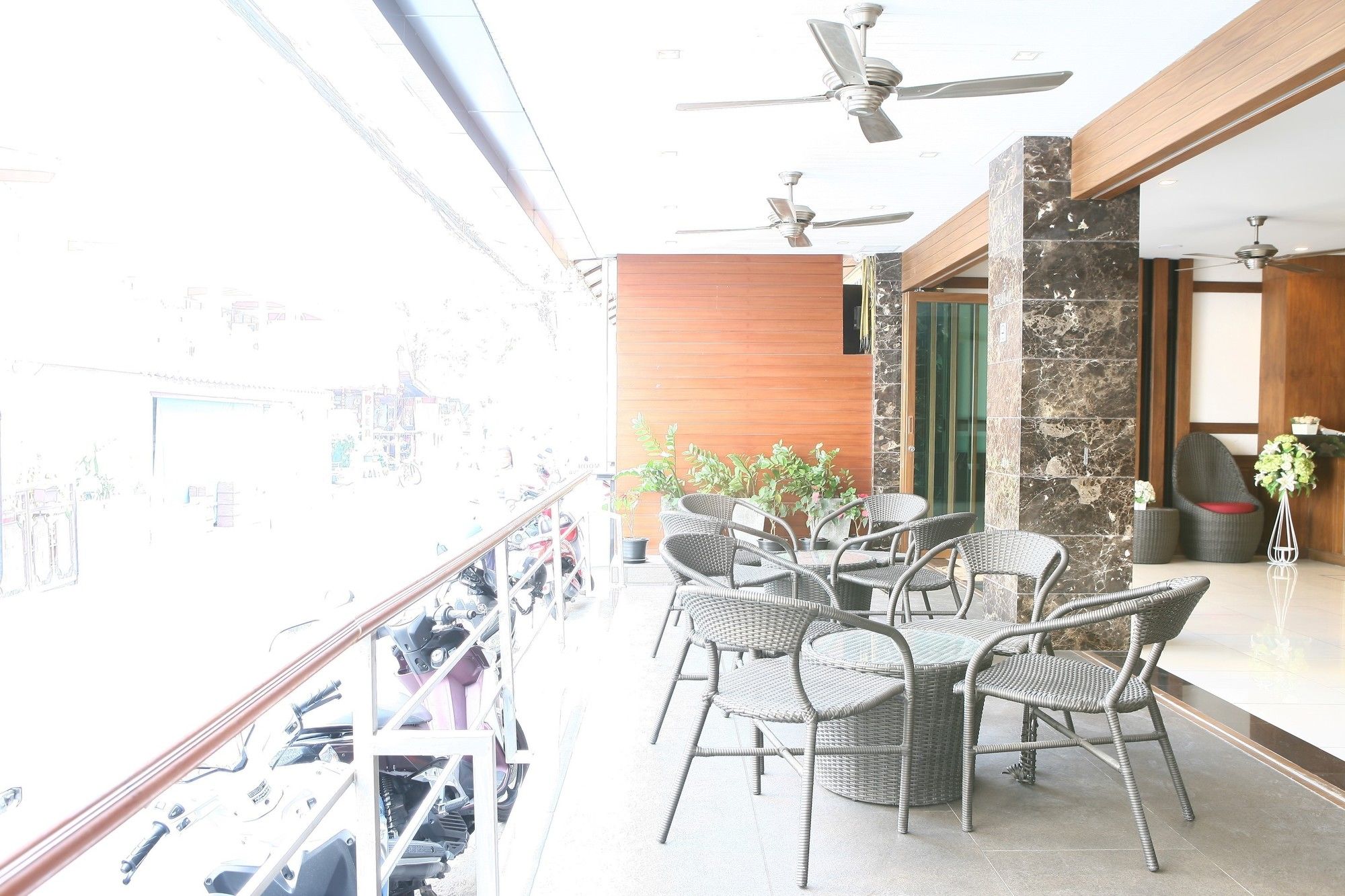 Honey Inn Pattaya