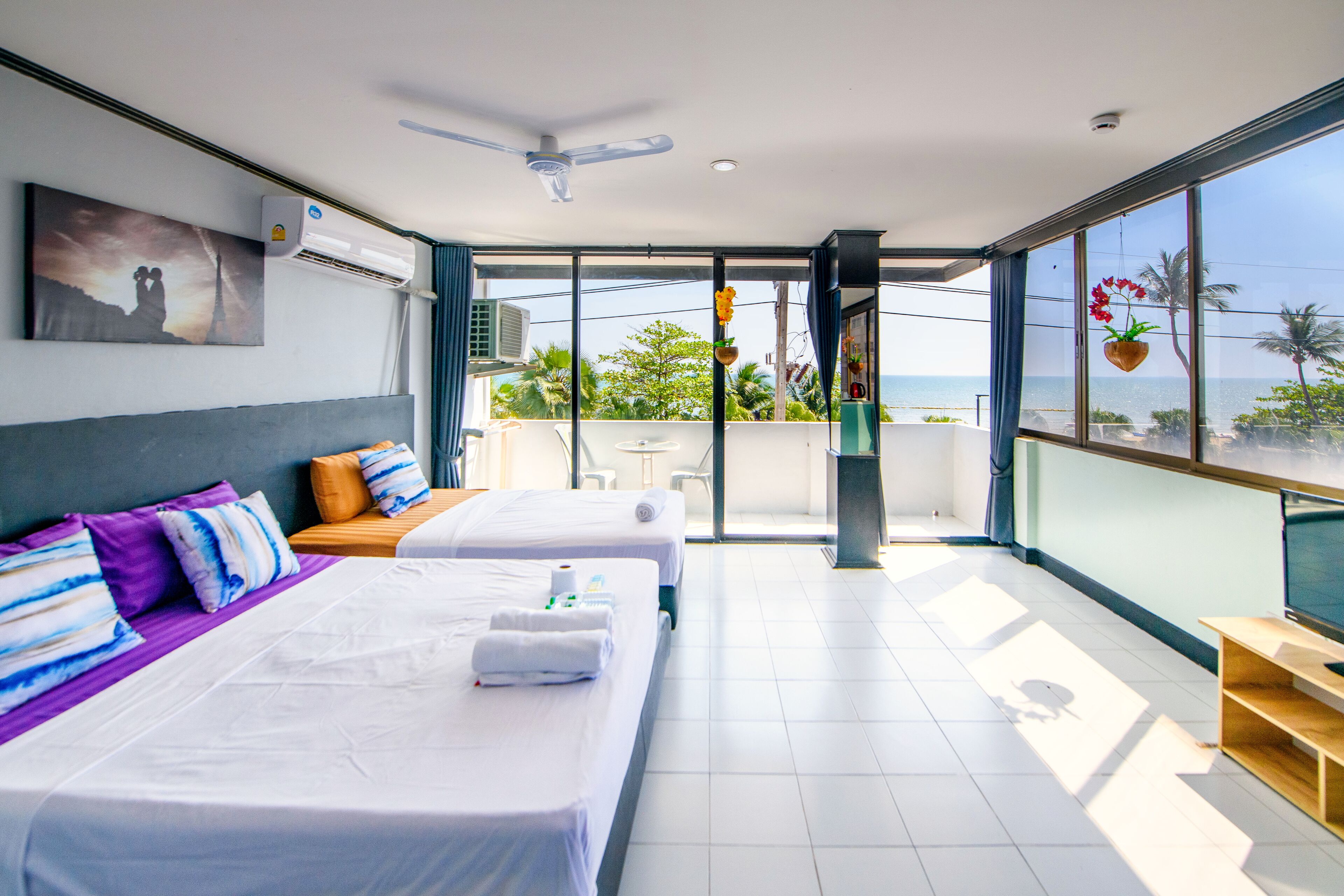 Hotel Denmark – Beachfront