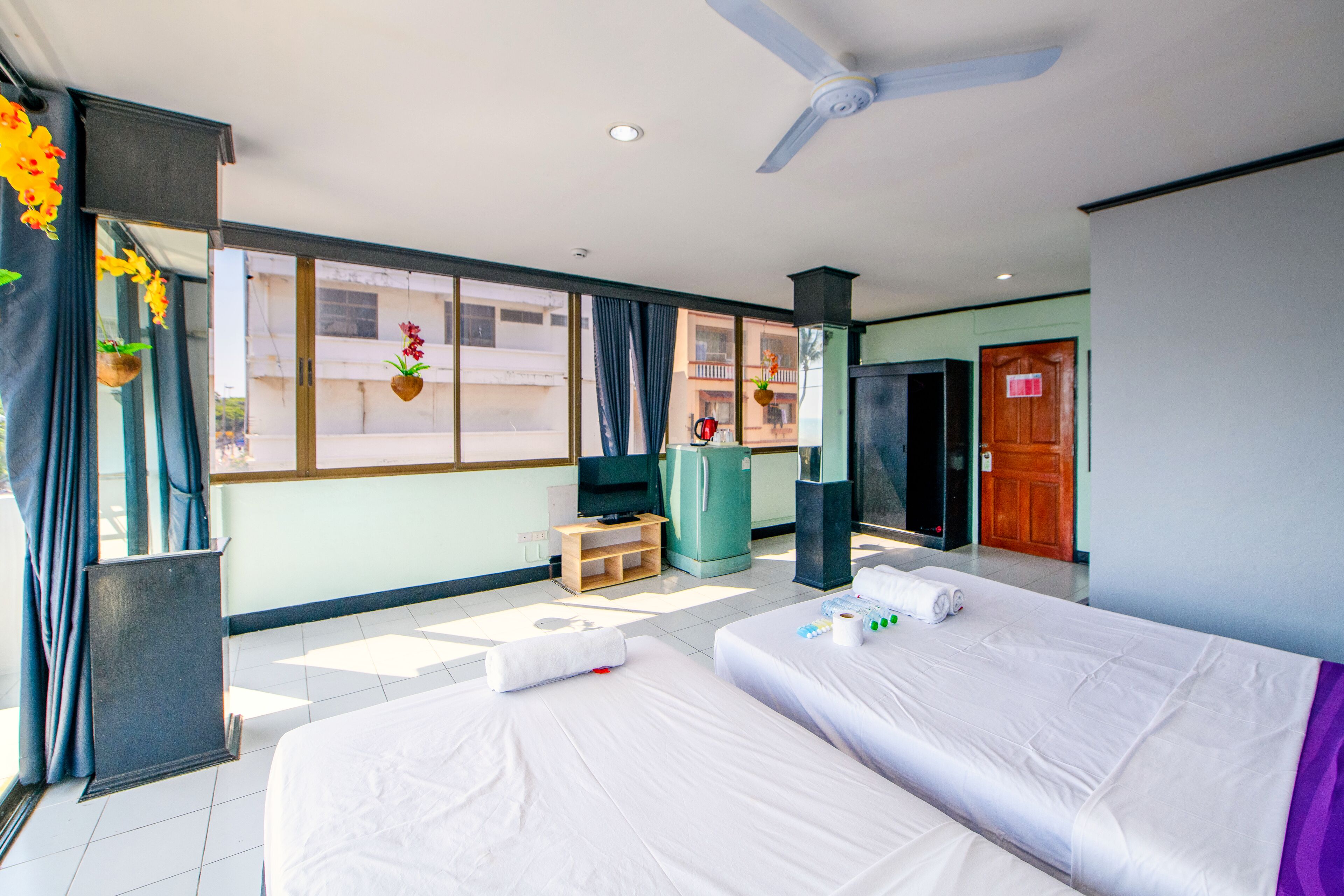Hotel Denmark – Beachfront