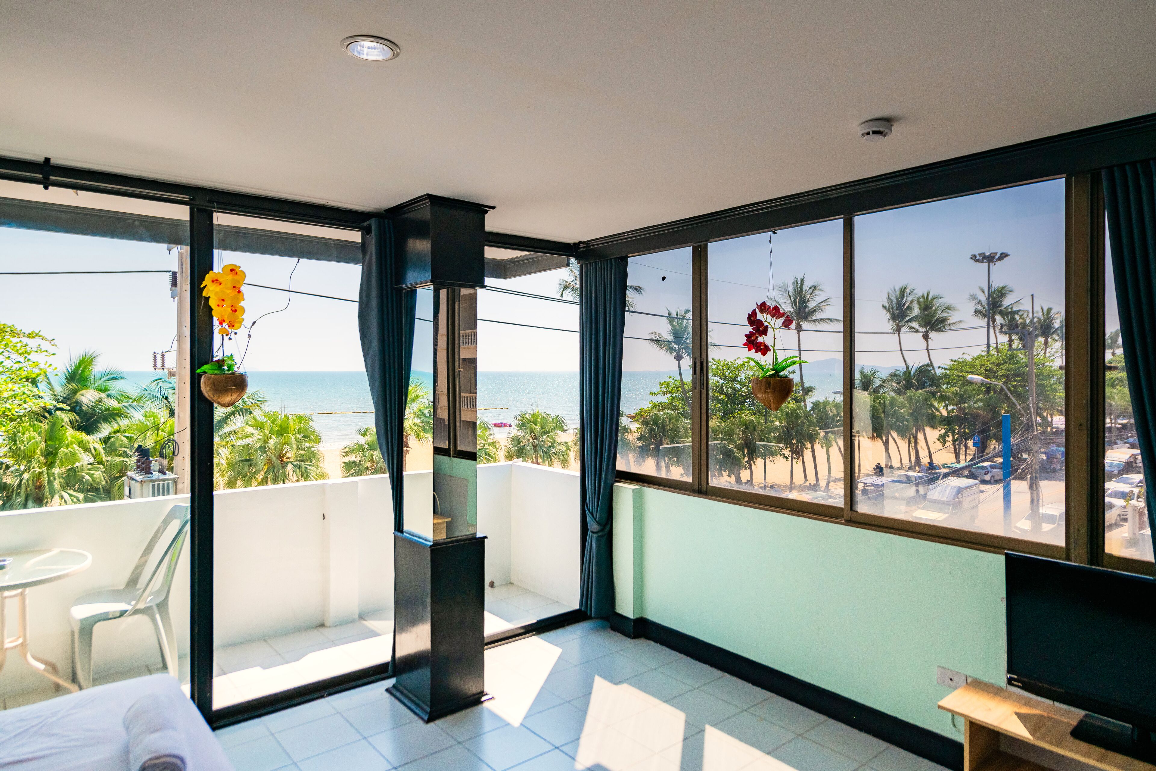 Hotel Denmark – Beachfront