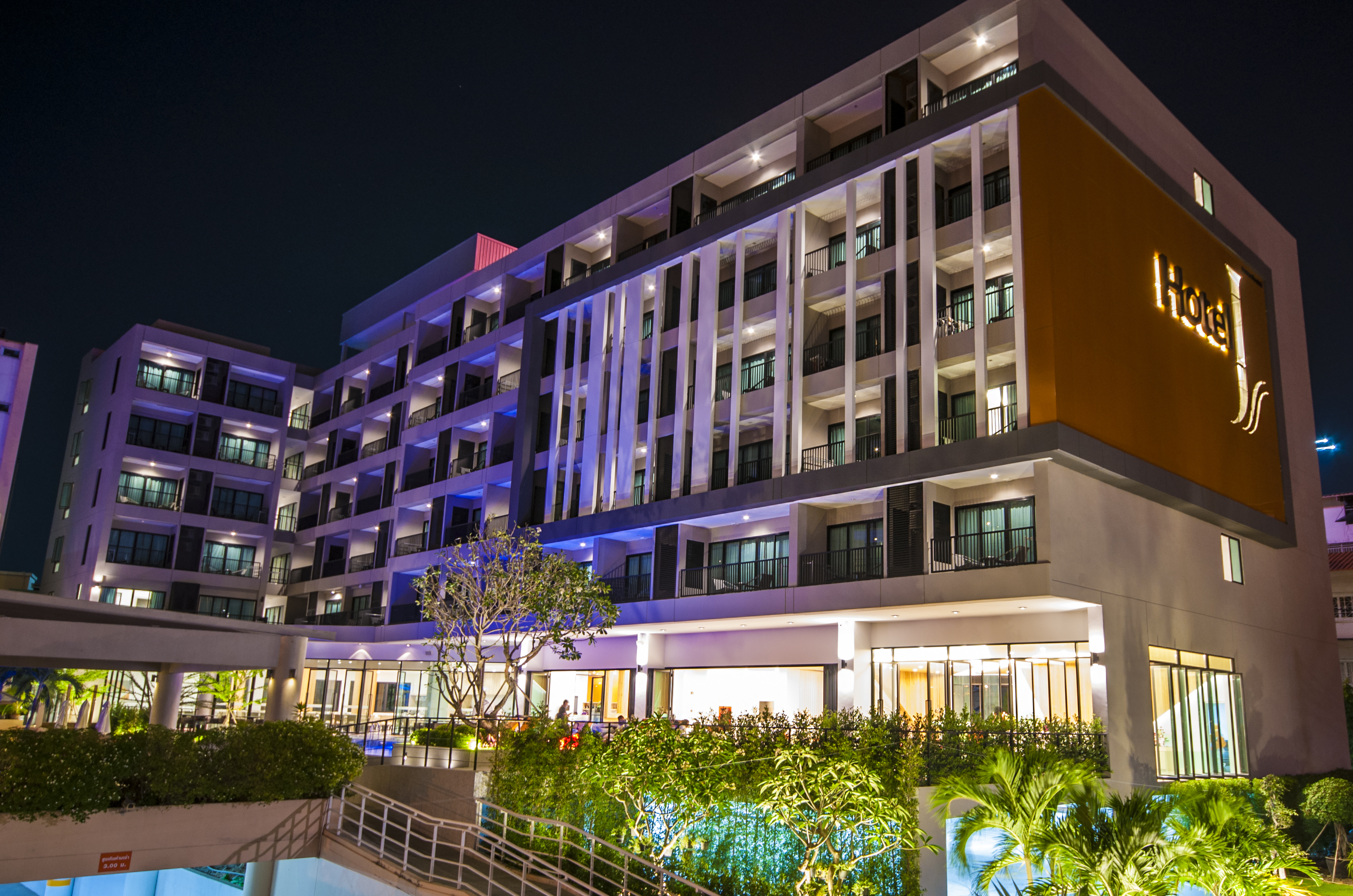 Hotel J Inspired Wing
