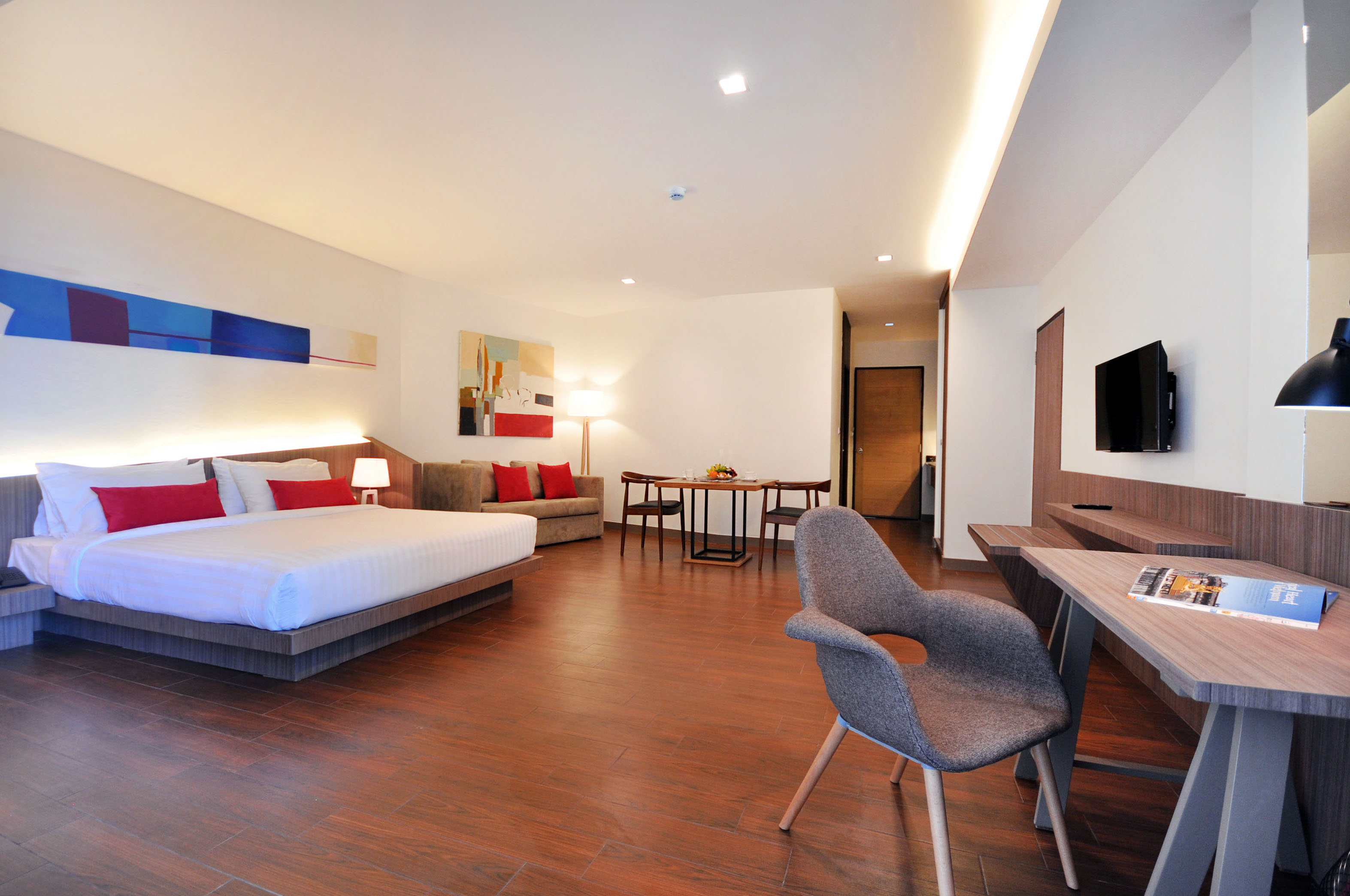 Hotel J Inspired Wing