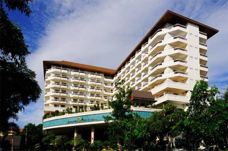 Jomtien Thani Hotel