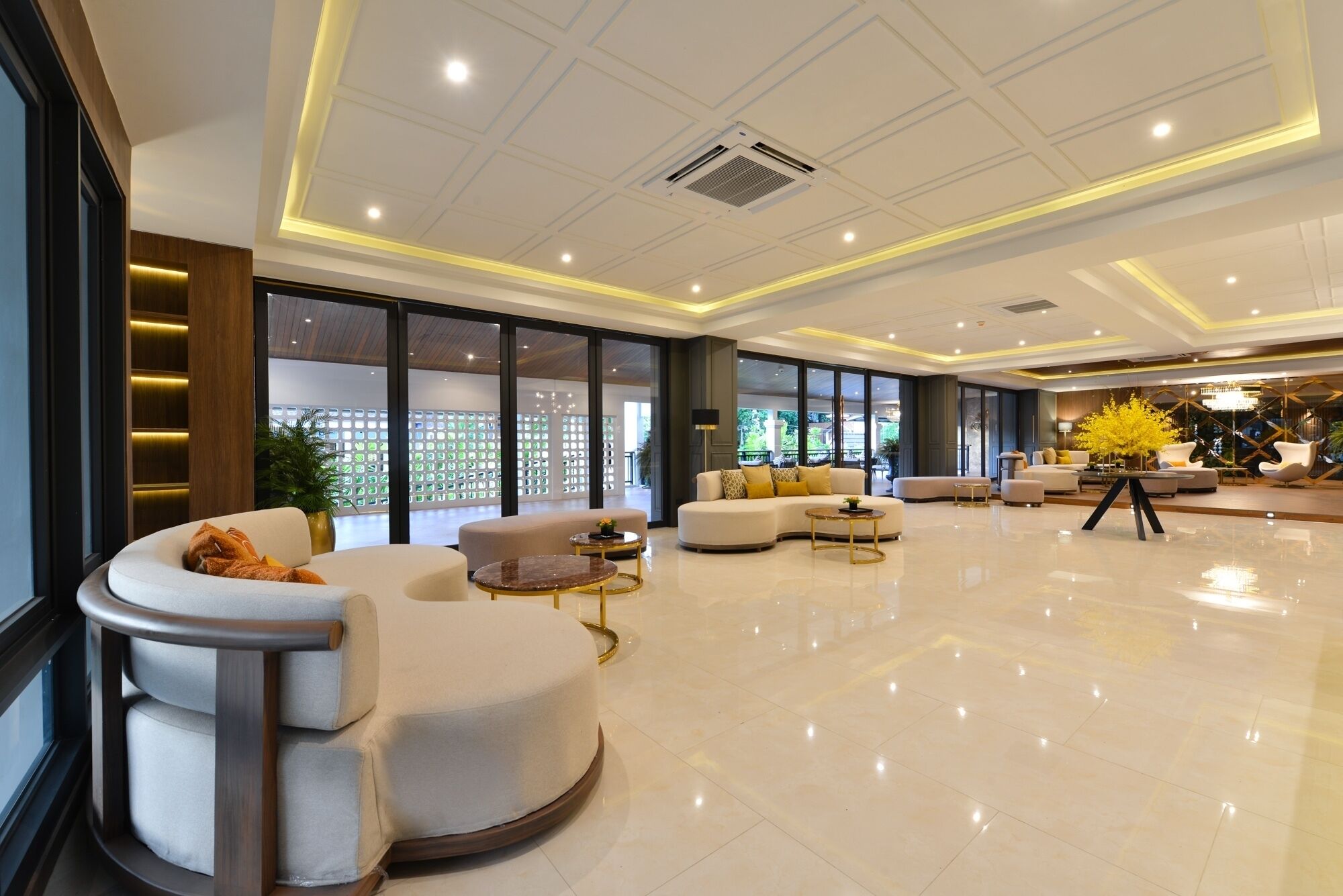 Kastel Hotel Pattaya By Loft Bangkok