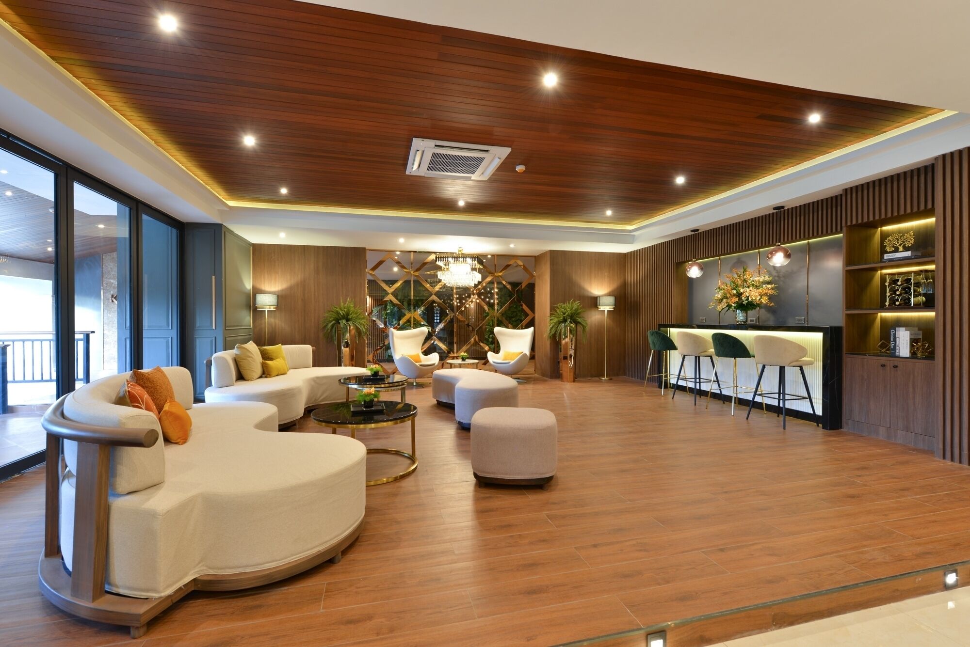 Kastel Hotel Pattaya By Loft Bangkok