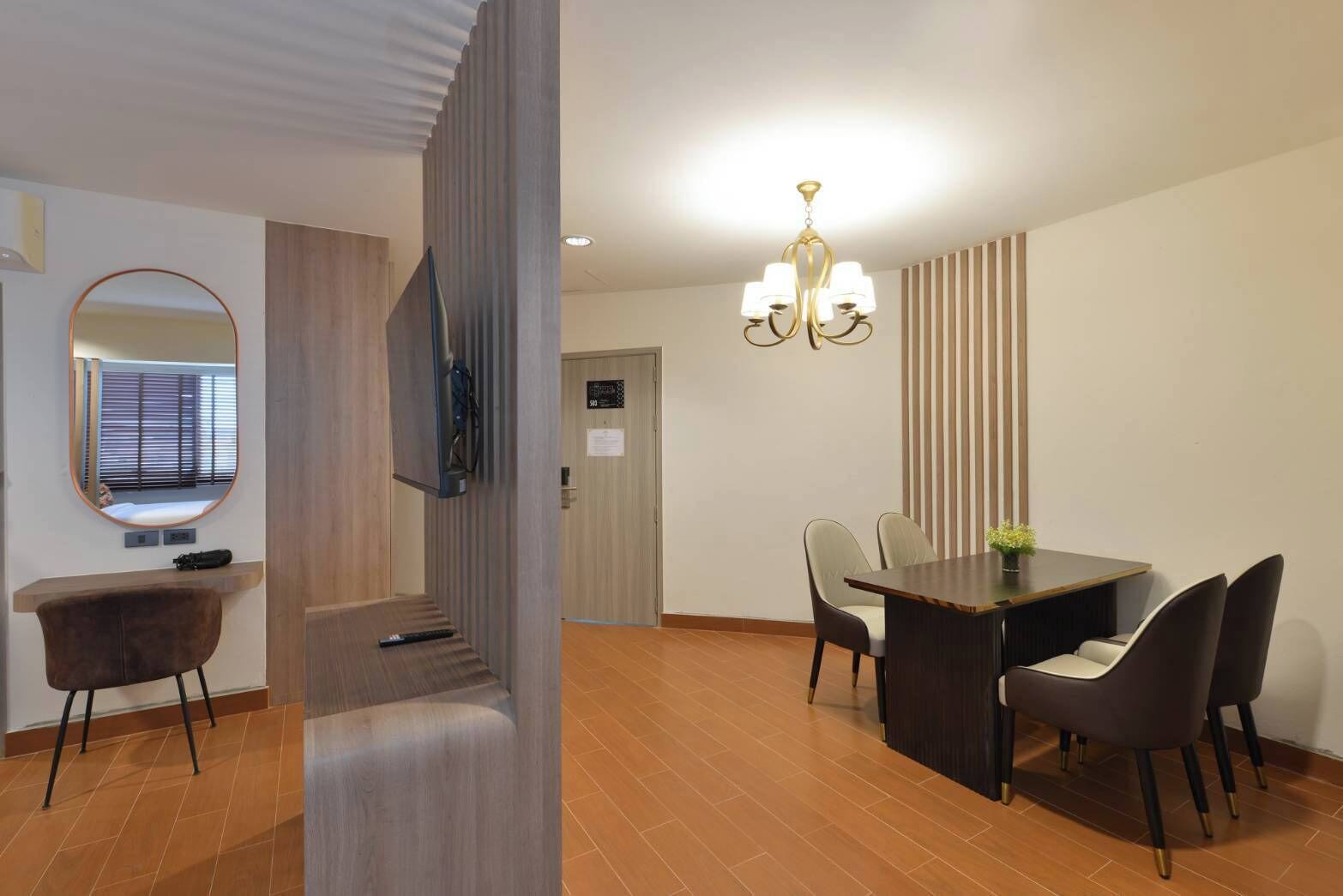 Kastel Hotel Pattaya By Loft Bangkok