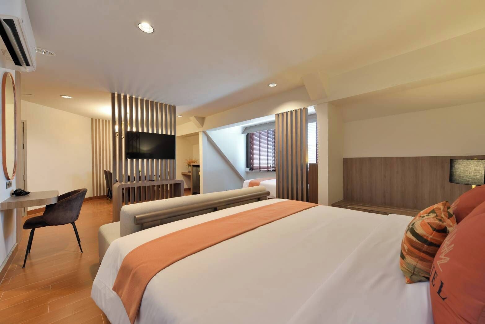 Kastel Hotel Pattaya By Loft Bangkok
