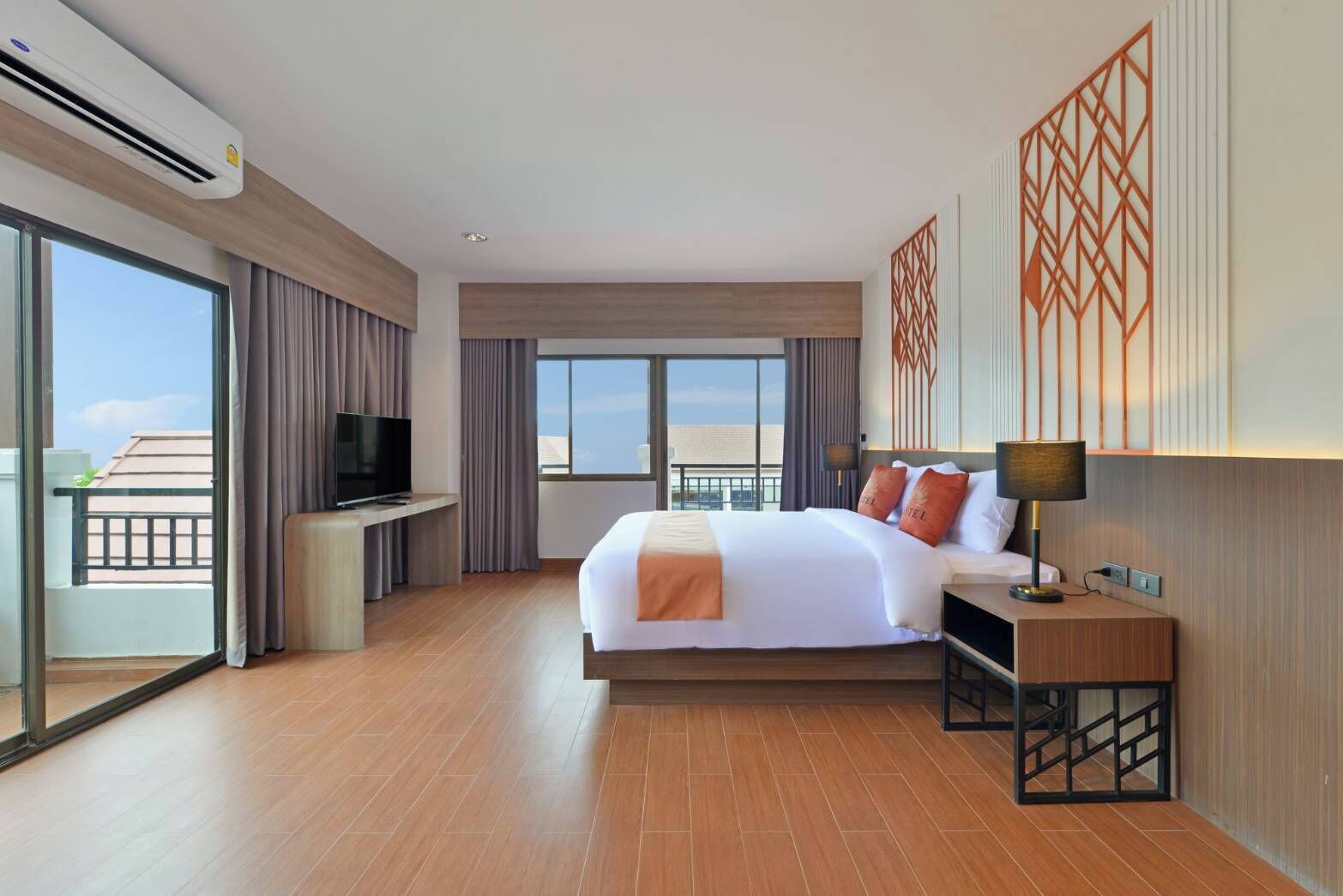 Kastel Hotel Pattaya By Loft Bangkok