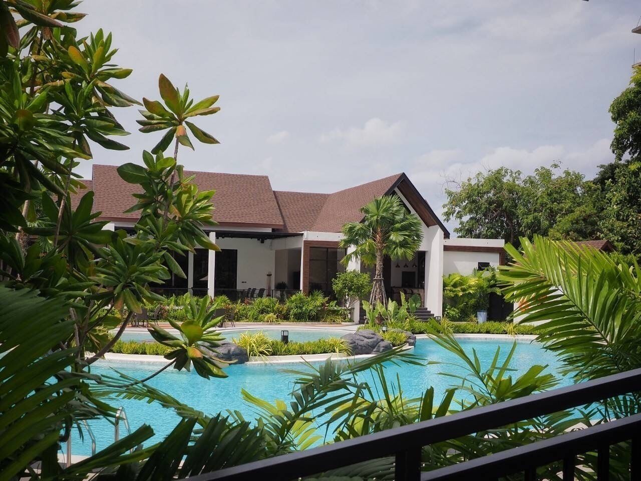 Kastel Hotel Pattaya By Loft Bangkok