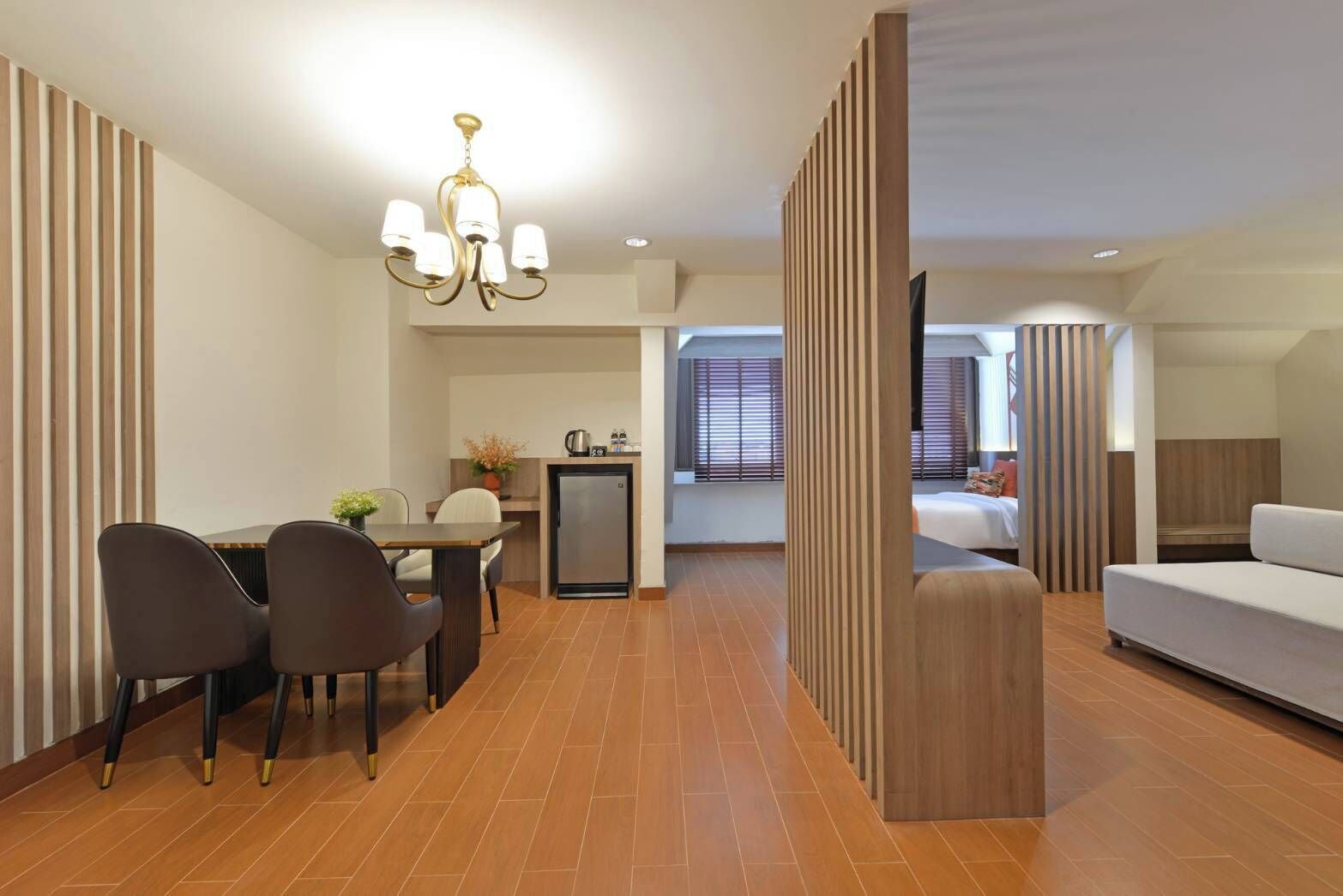Kastel Hotel Pattaya By Loft Bangkok